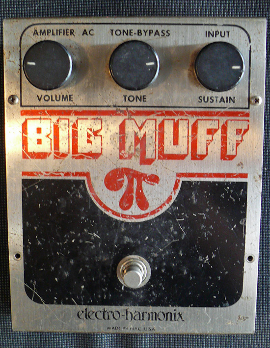 ~SOLD~Electro Harmonix `81 Big Muff V6